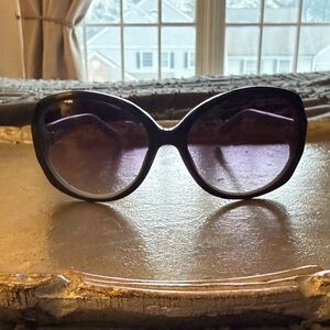Boden Classic Oversized Navy and Light Blue Sunglasses